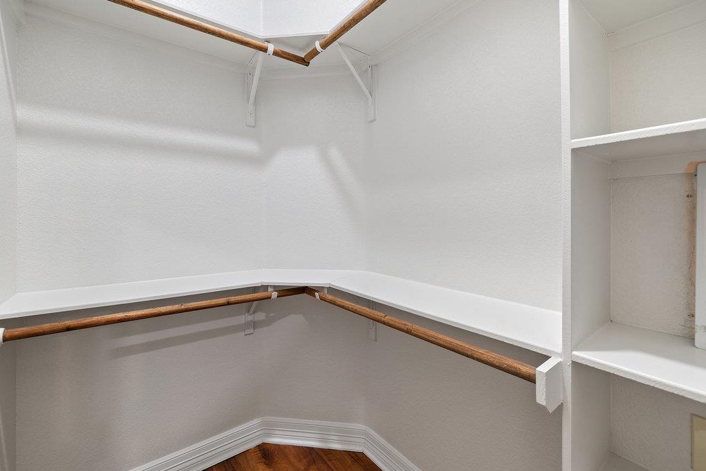 321 Sarahs Ln, Liberty Hill, TX 78642