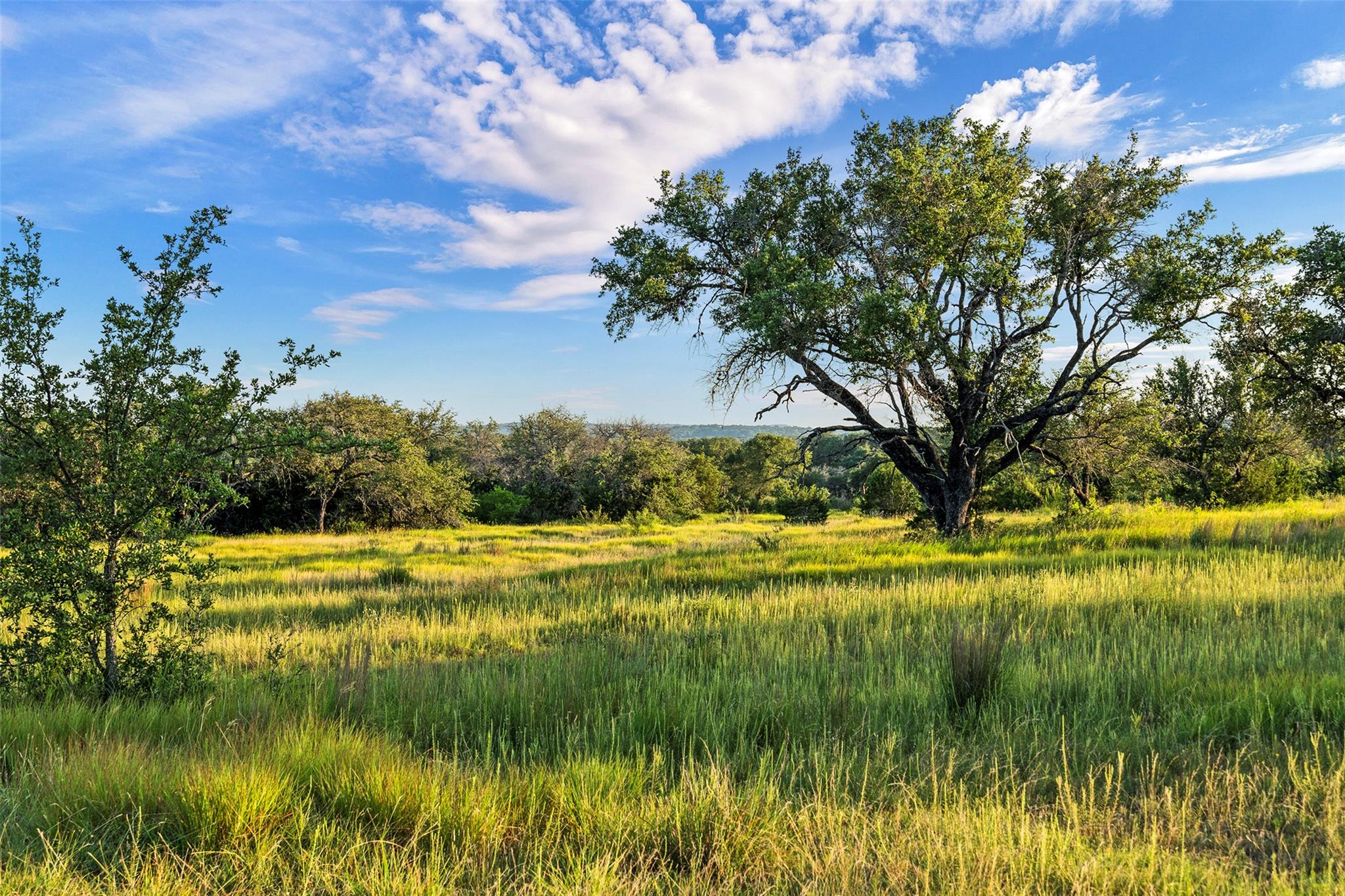 5012 Hupedo Ranch Rd # 1, Spicewood, TX 78669
