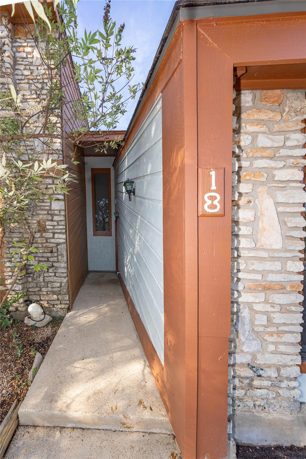 18 Cypress Fairway Vlg, Wimberley, TX 78676