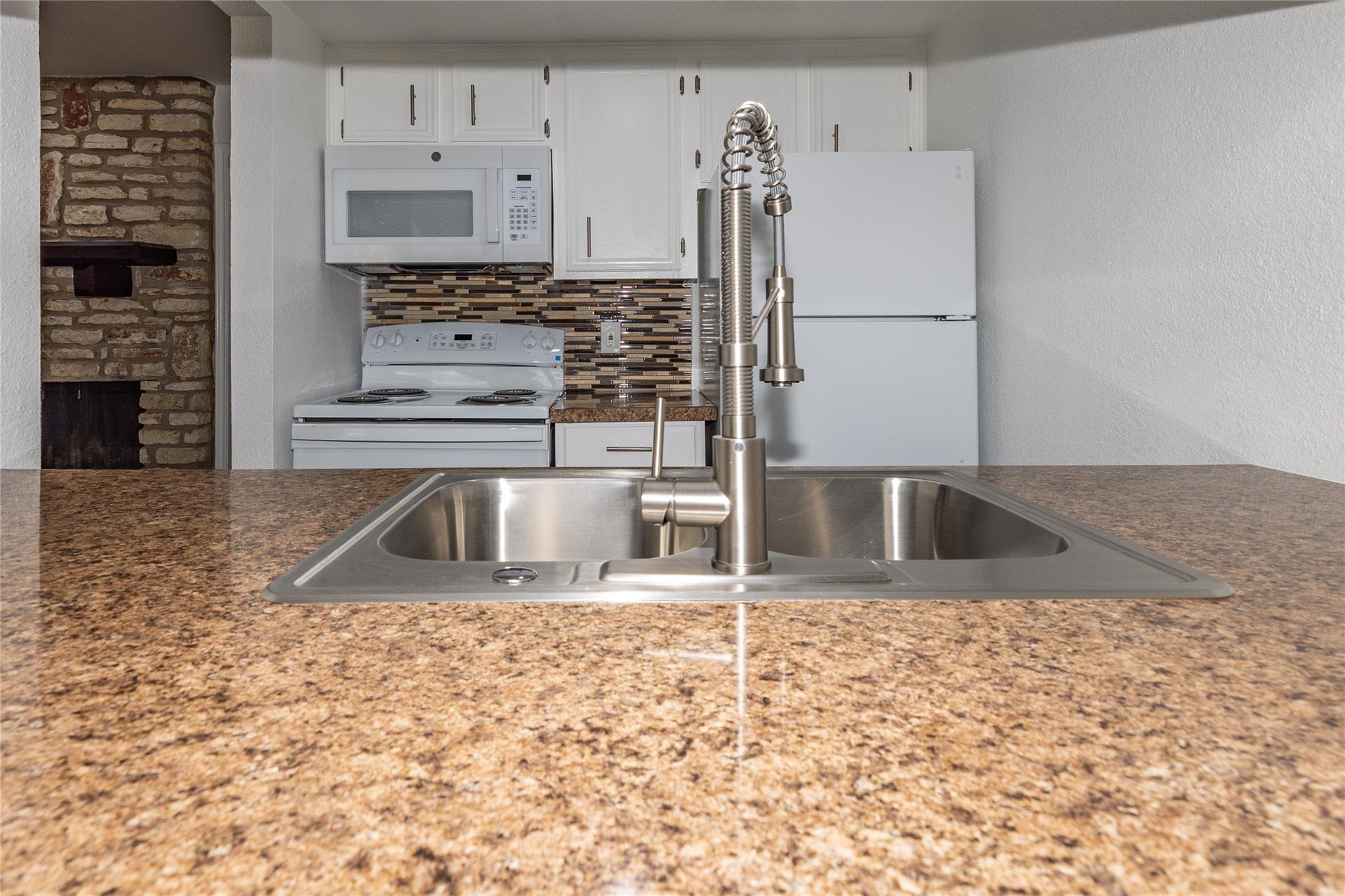 18 Cypress Fairway Vlg, Wimberley, TX 78676