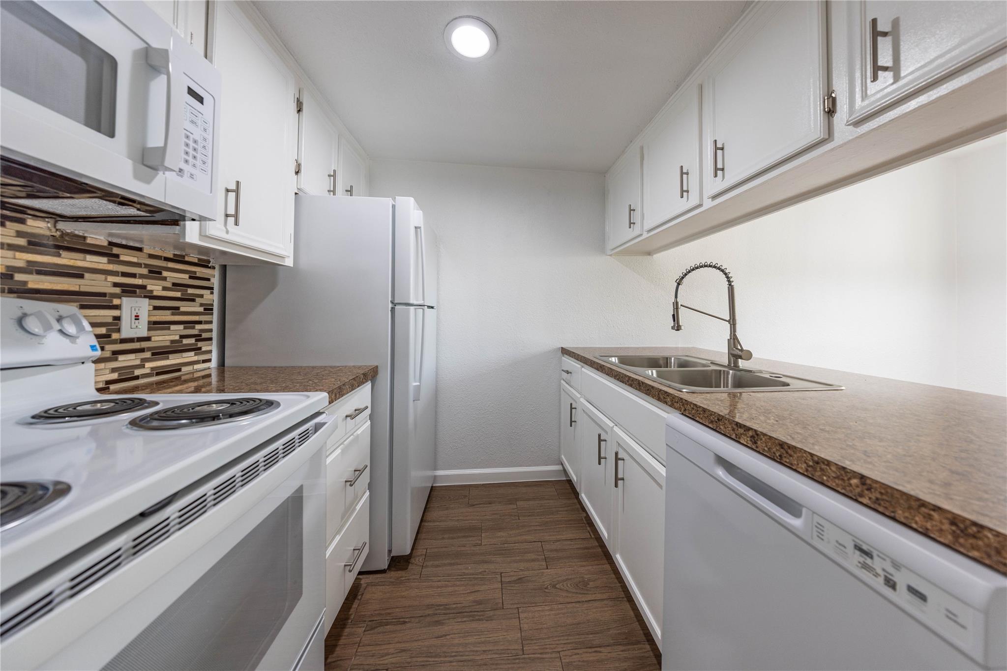 18 Cypress Fairway Vlg, Wimberley, TX 78676