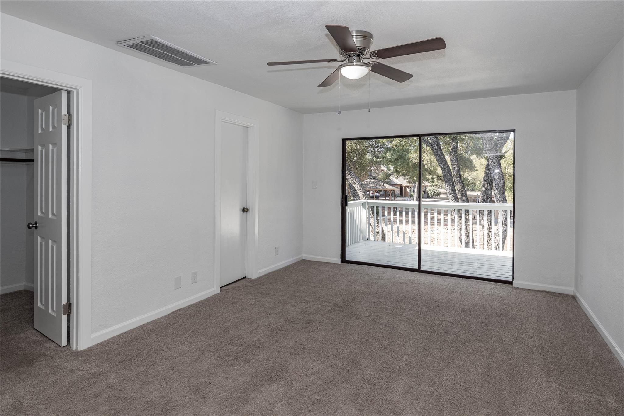 18 Cypress Fairway Vlg, Wimberley, TX 78676