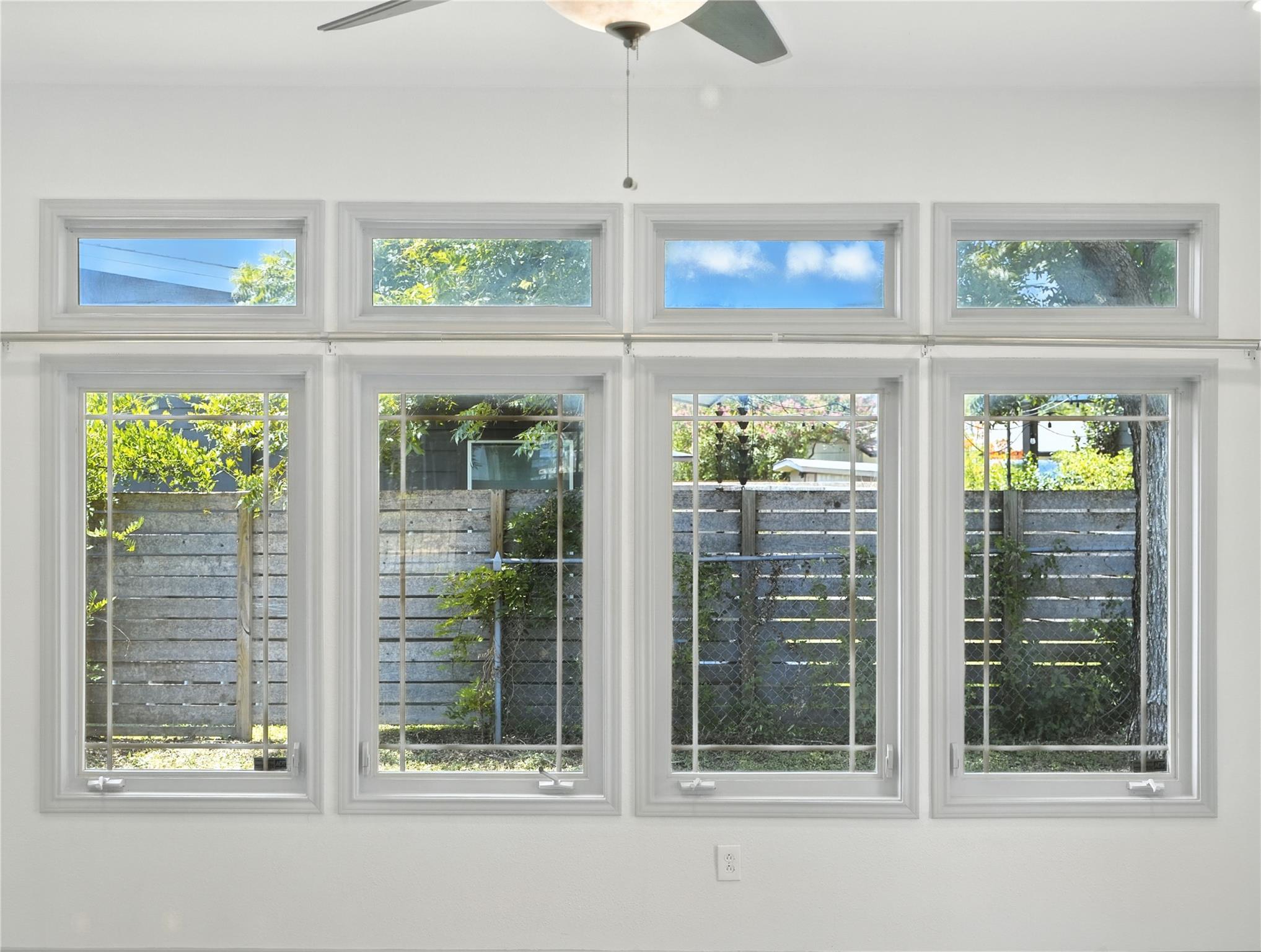 1604 Springdale Rd, Austin, TX 78721