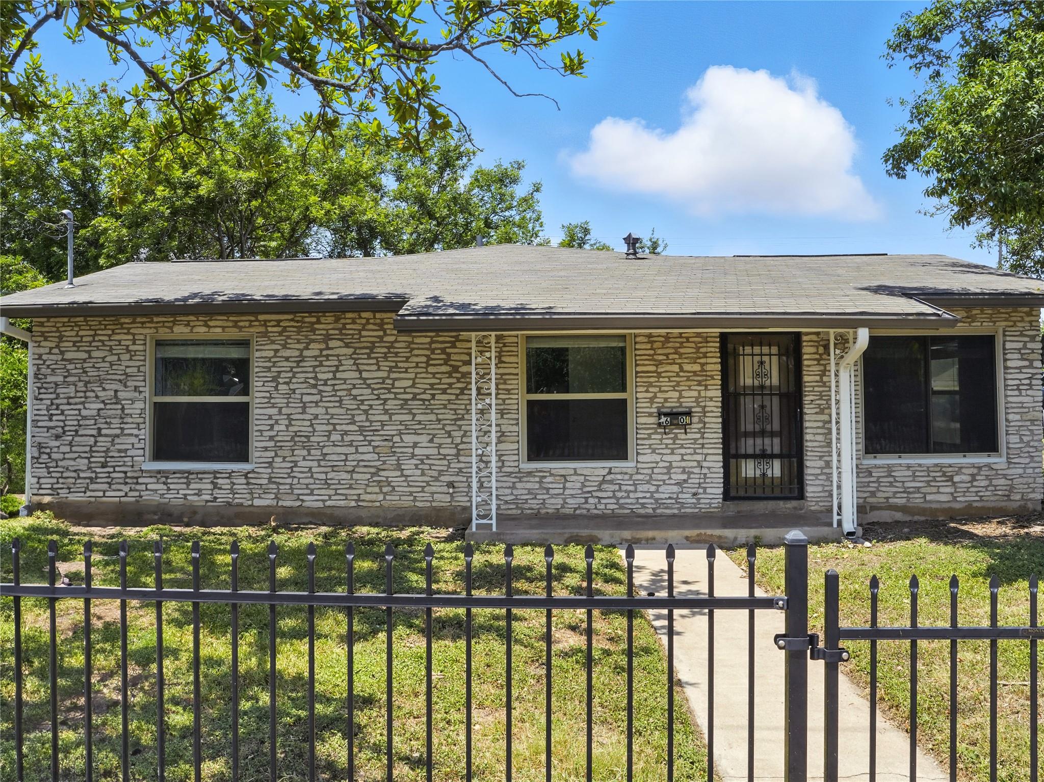 1604 Springdale Rd, Austin, TX 78721