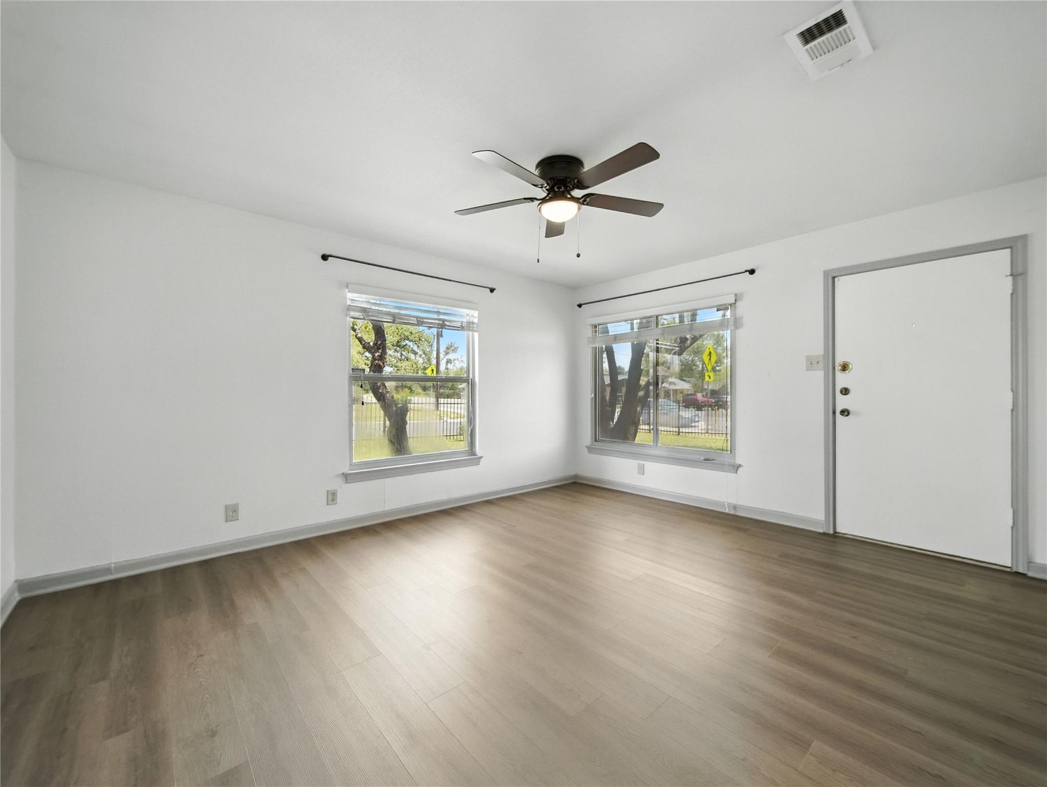 1604 Springdale Rd, Austin, TX 78721