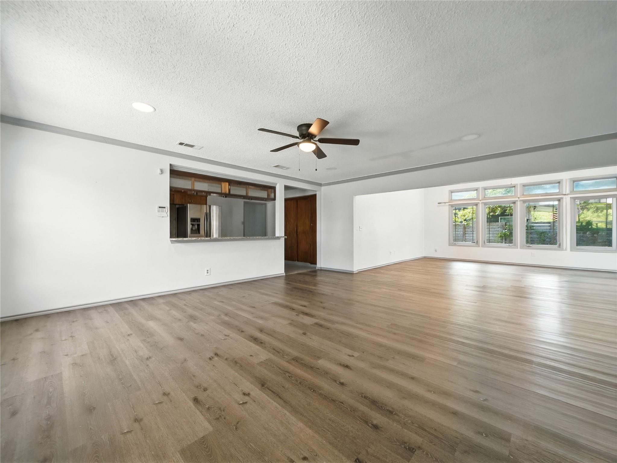 1604 Springdale Rd, Austin, TX 78721