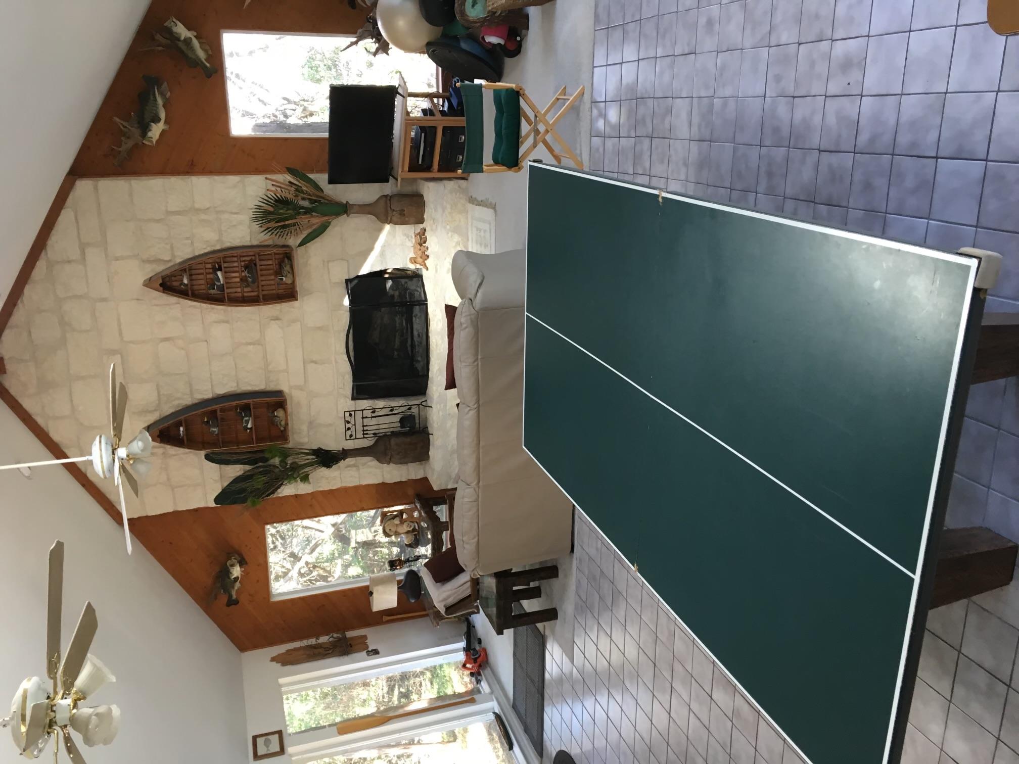 10903 Lakeside Dr, Jonestown, TX 78645