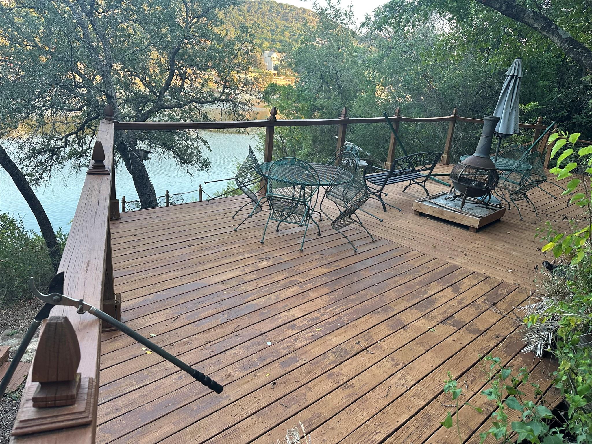 10903 Lakeside Dr, Jonestown, TX 78645