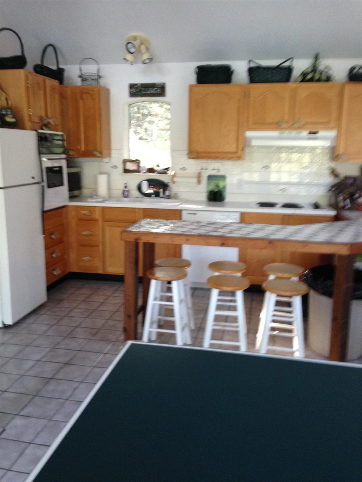 10903 Lakeside Dr, Jonestown, TX 78645