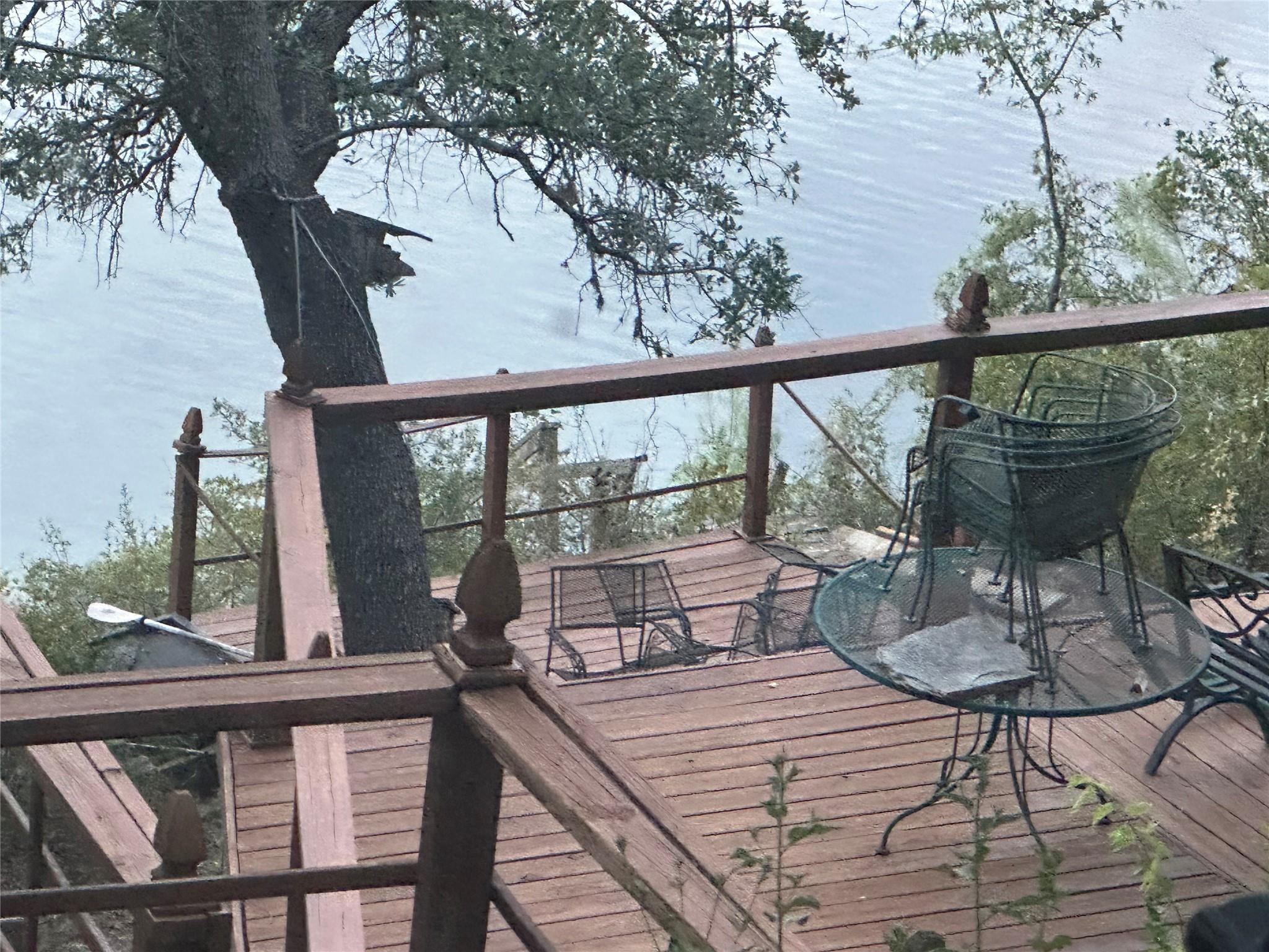 10903 Lakeside Dr, Jonestown, TX 78645