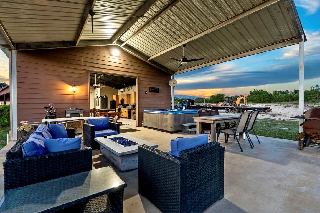 397 Private Road 3072, Lampasas, TX 76550