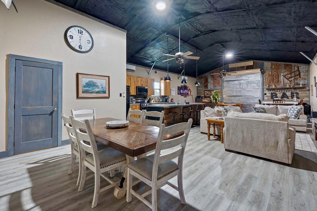 397 Private Road 3072, Lampasas, TX 76550