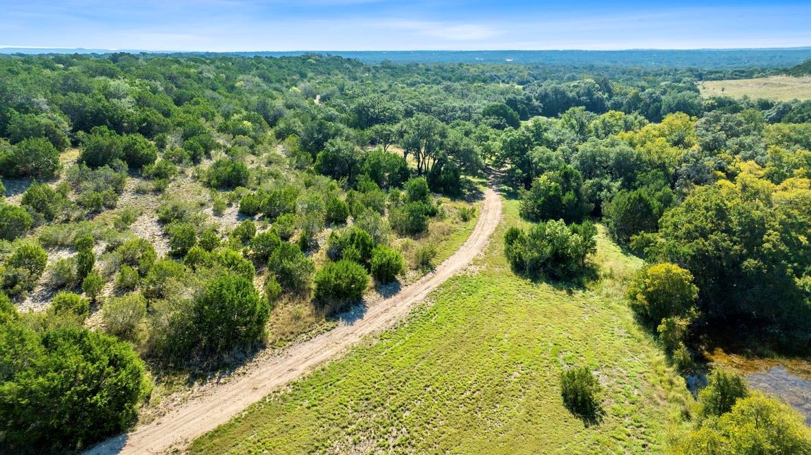 397 Private Road 3072, Lampasas, TX 76550