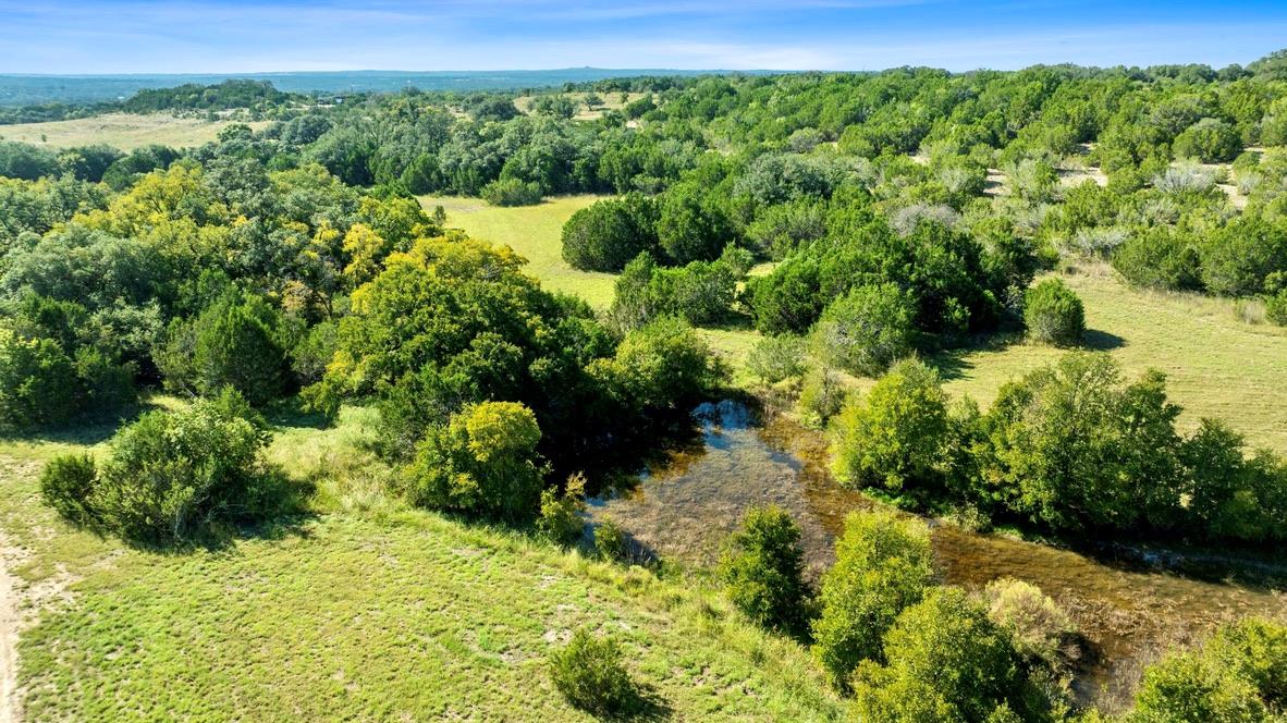 397 Private Road 3072, Lampasas, TX 76550