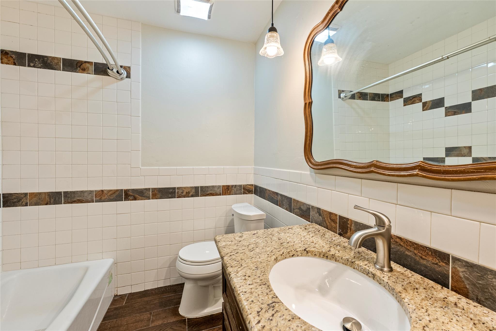 1105 Hermitage Dr, Austin, TX 78753