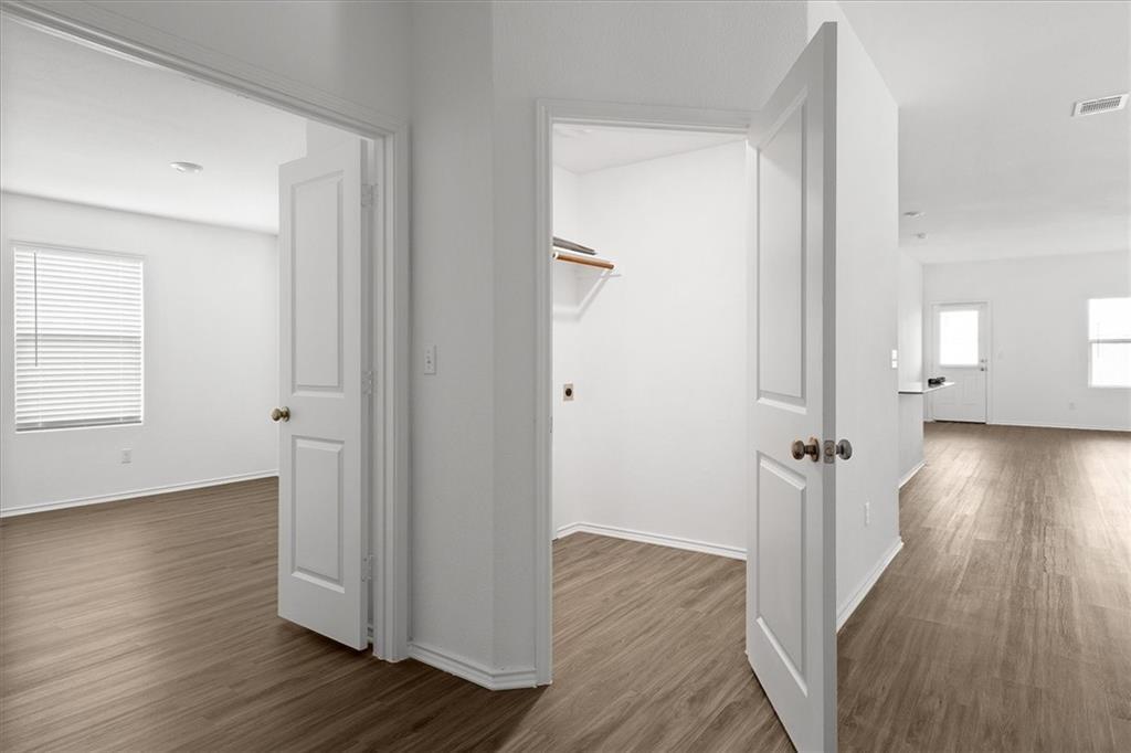 325 ESCONDIDO Cir, San Marcos, TX 78666