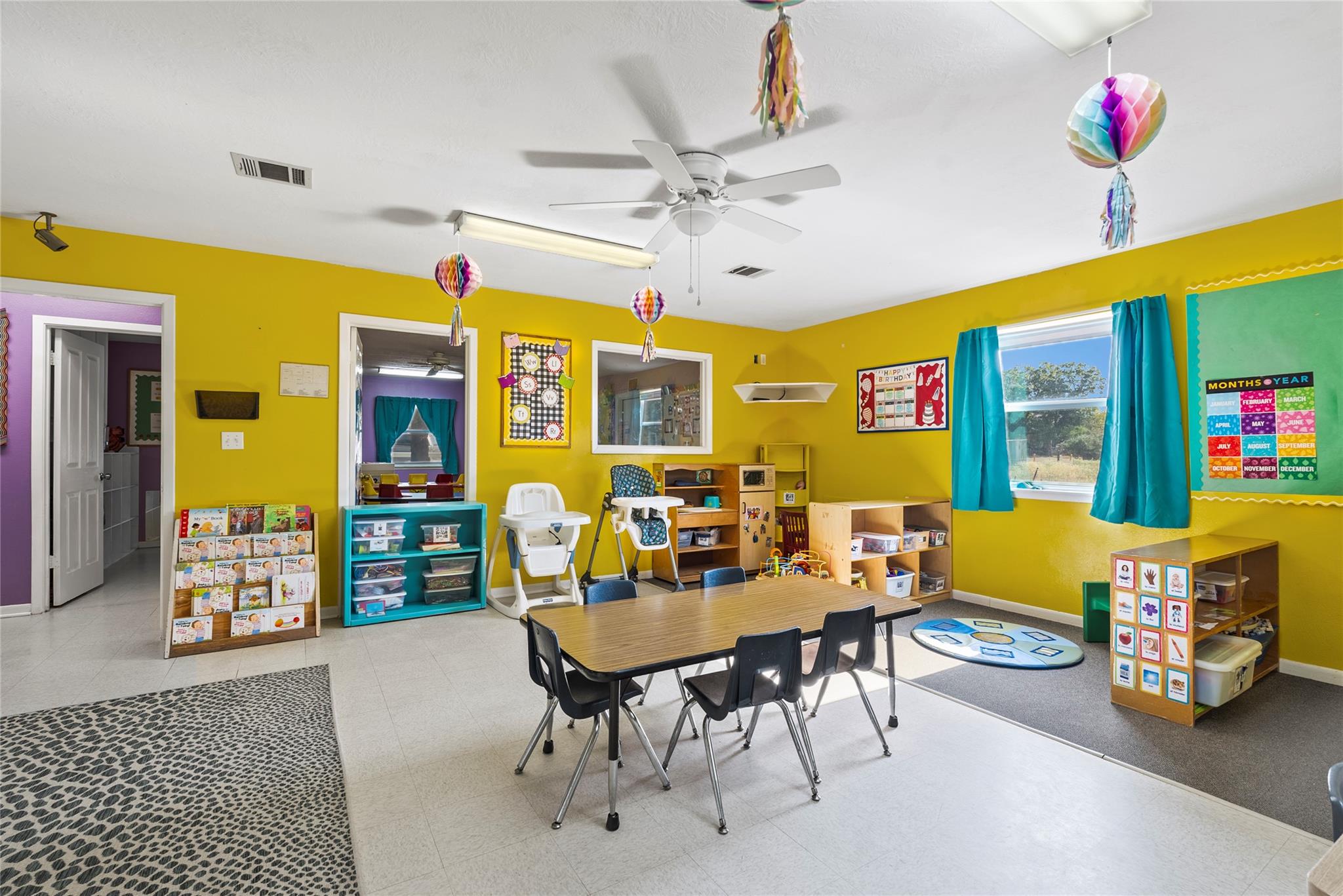 989 Old McDade Rd, Elgin, TX 78621