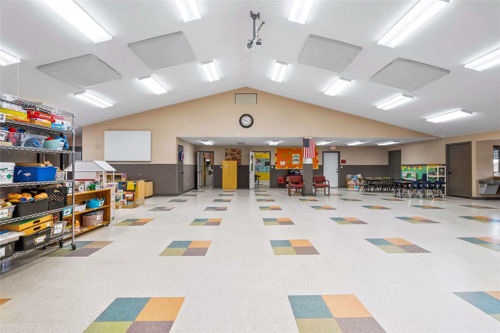 989 Old McDade Rd, Elgin, TX 78621