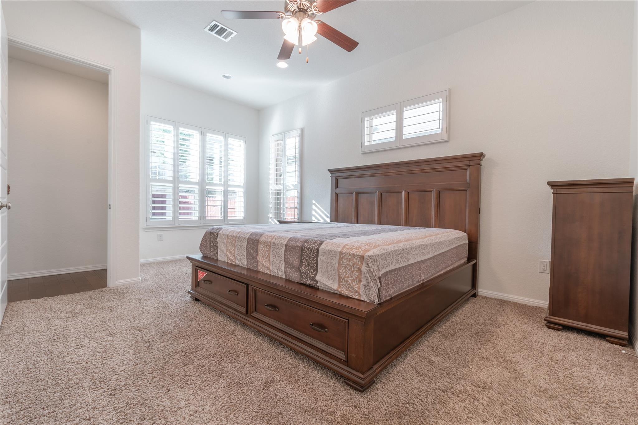 2913 Zelma Dr, Cedar Park, TX 78613