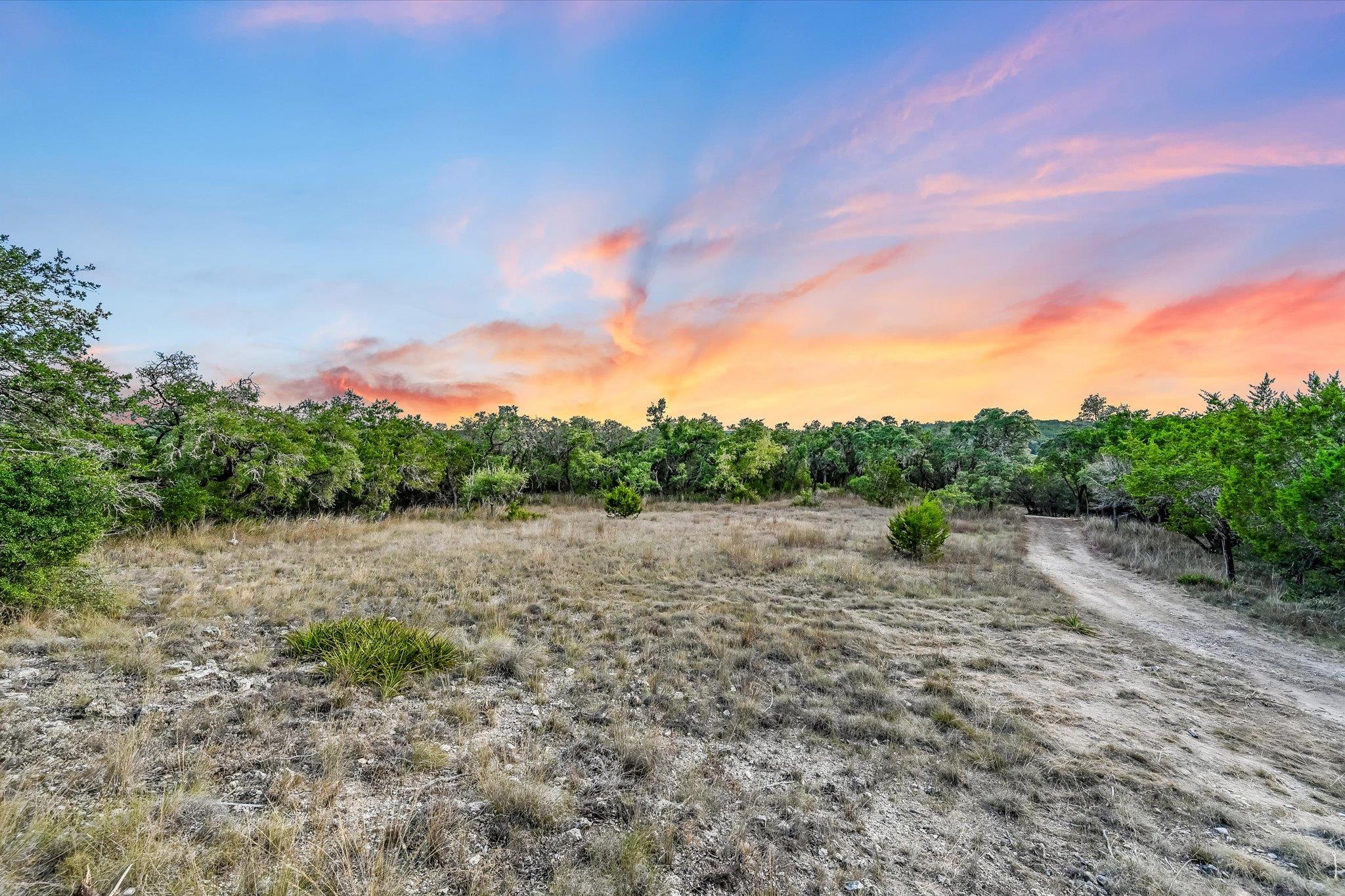 717 Puerto Rico Dr, Wimberley, TX 78676