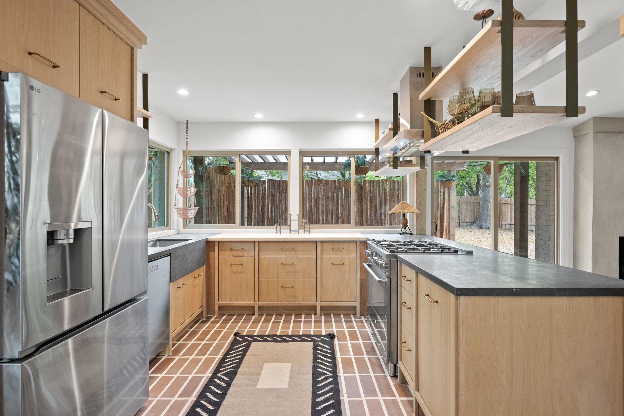 1400 Cripple Creek Dr, Austin, TX 78758