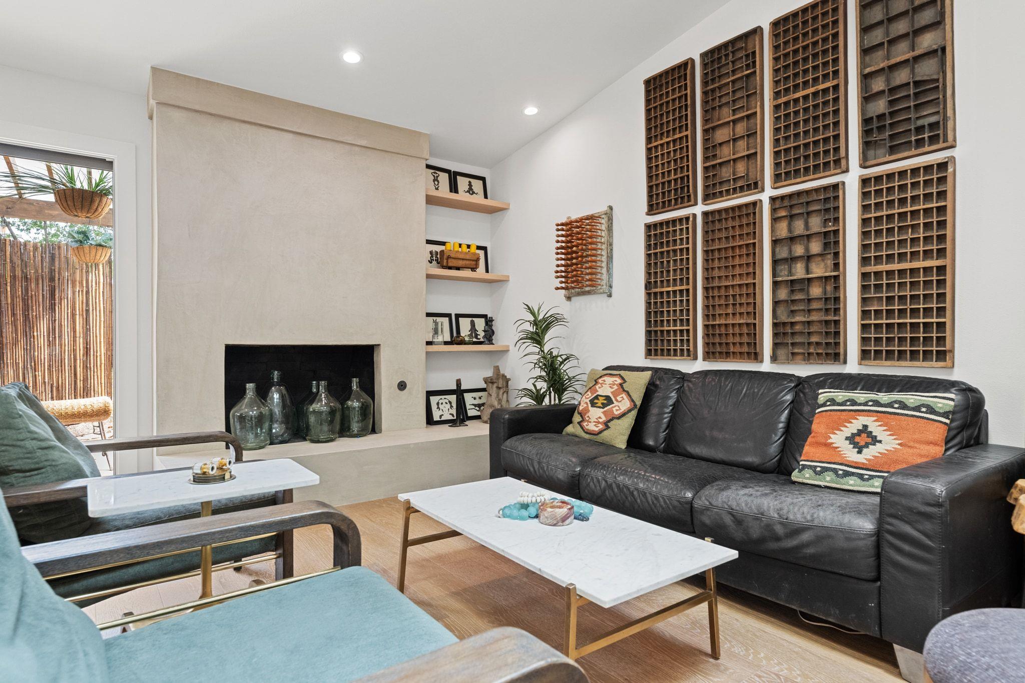 1400 Cripple Creek Dr, Austin, TX 78758