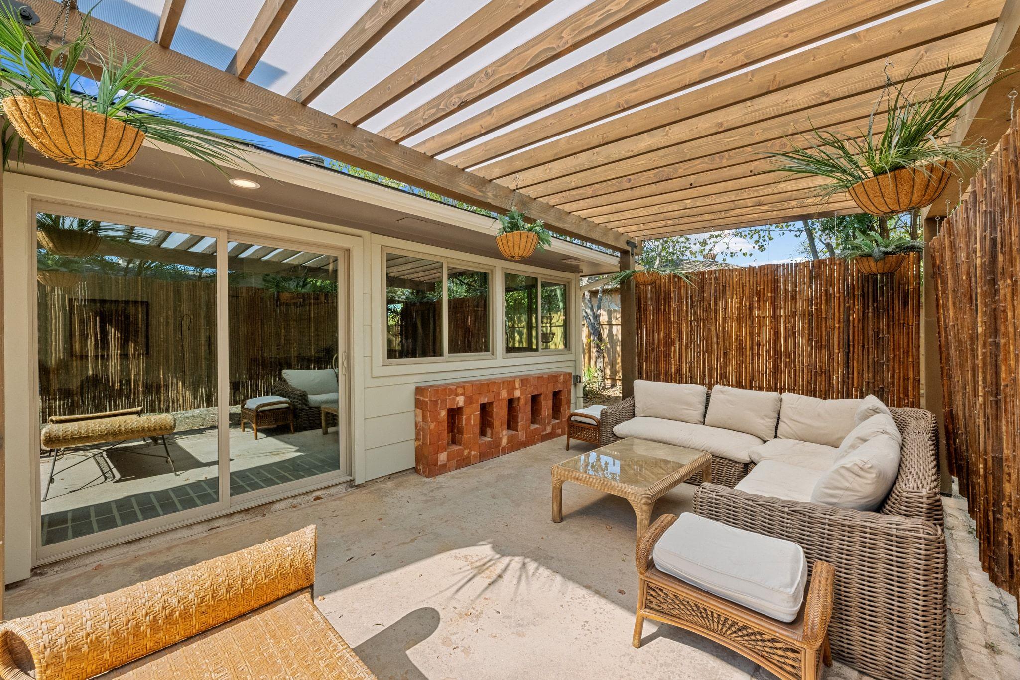 1400 Cripple Creek Dr, Austin, TX 78758