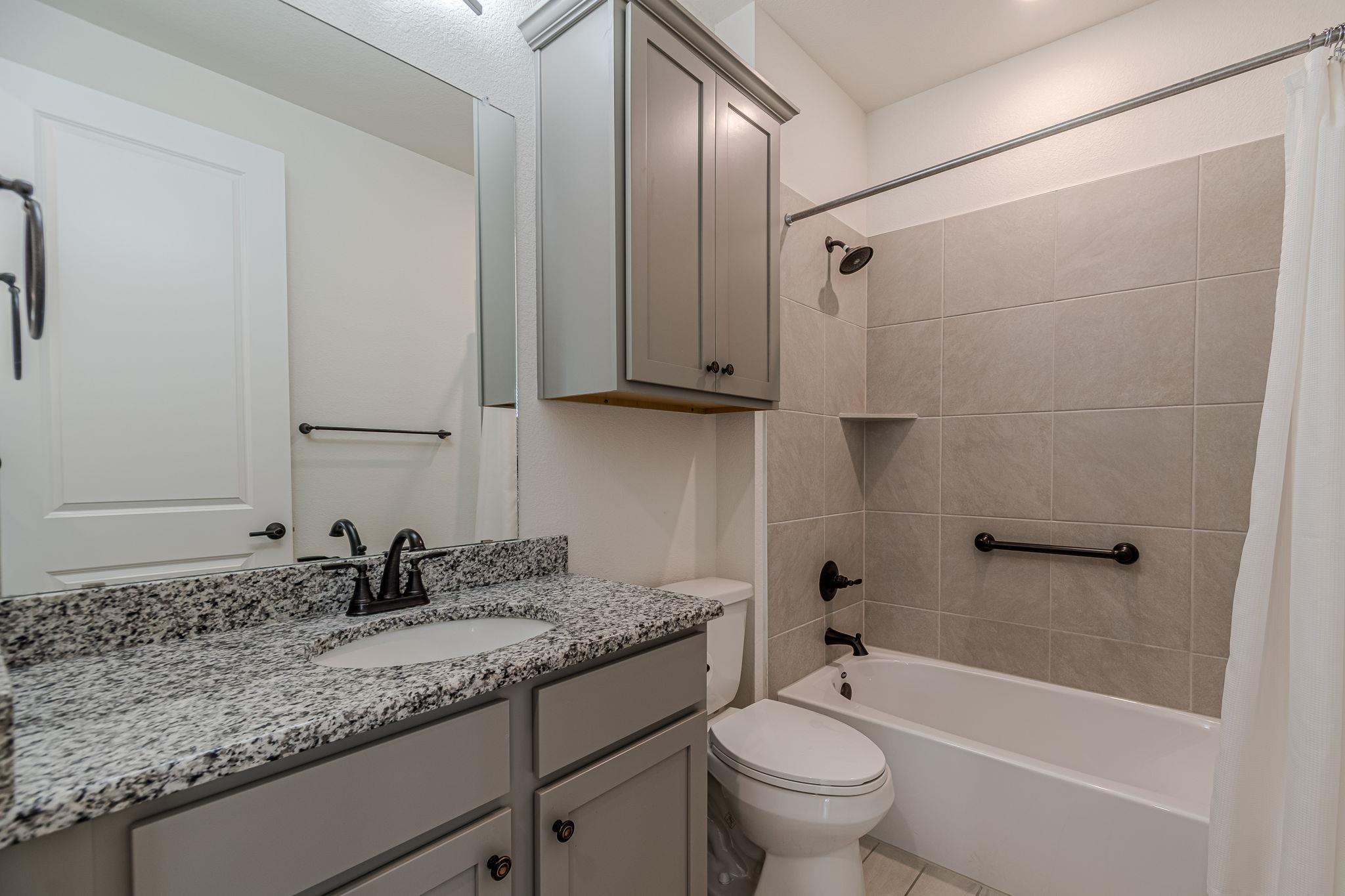 121 Charming Redbud Ln # 168, San Marcos, TX 78666