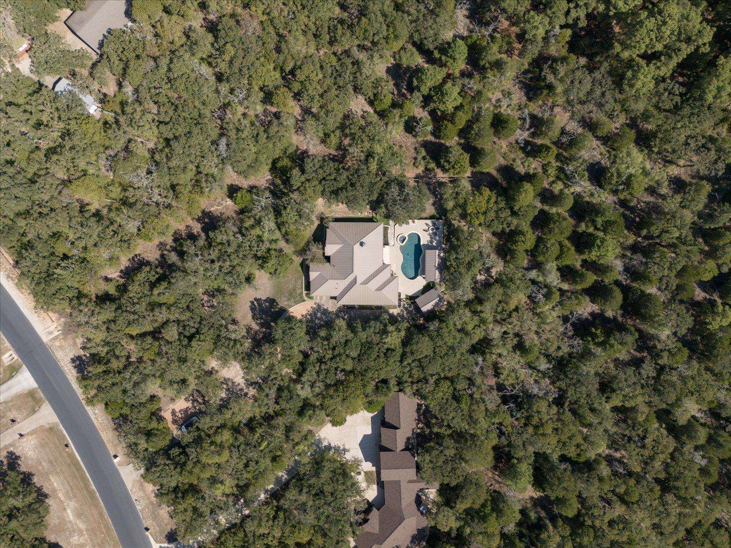 321 Arbors Cir, Elgin, TX 78621