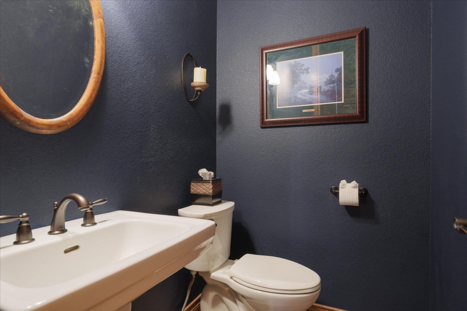 321 Arbors Cir, Elgin, TX 78621