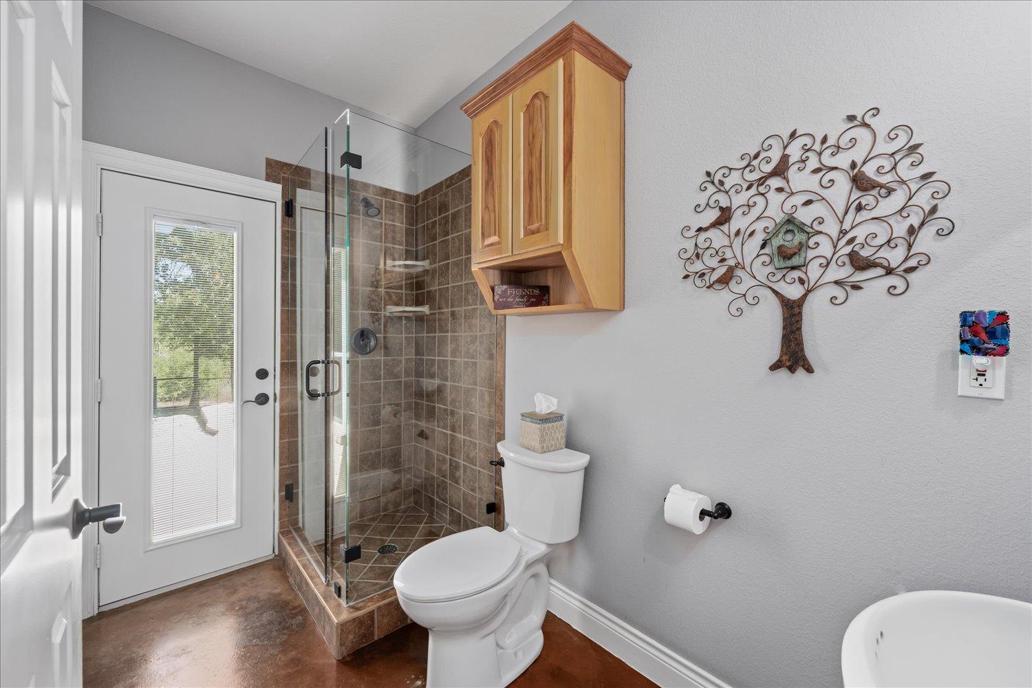 321 Arbors Cir, Elgin, TX 78621