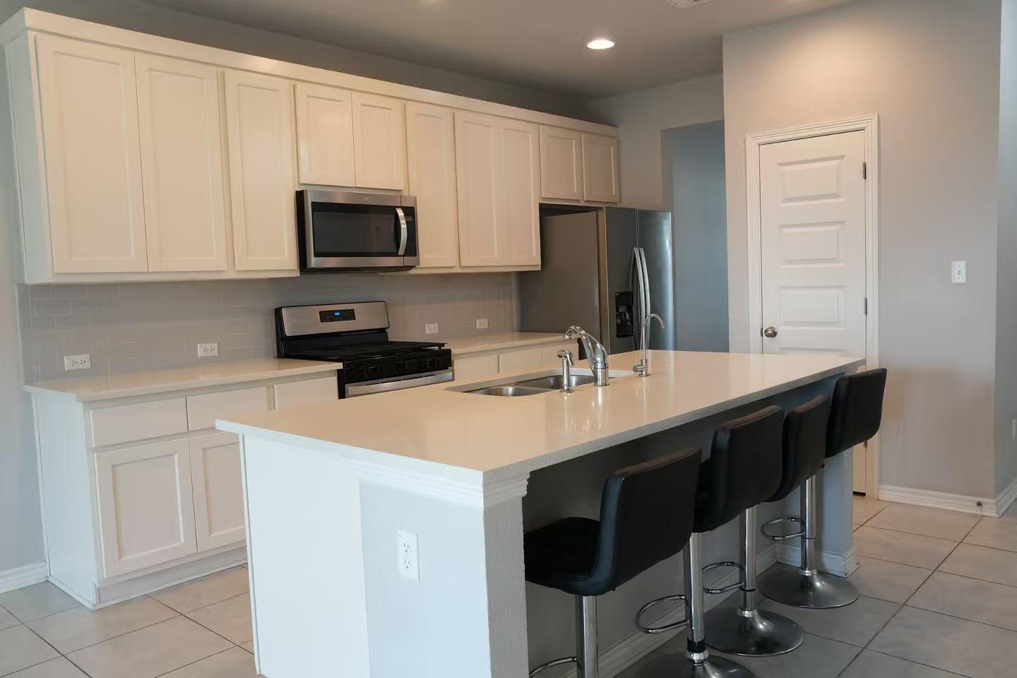 808 Alta Way, Leander, TX 78641