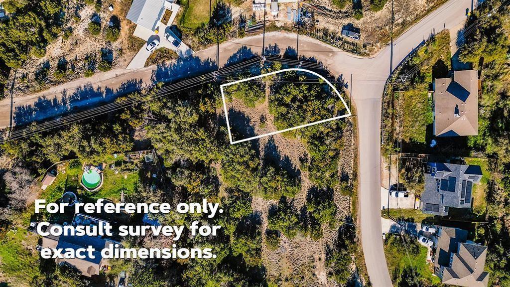 10722 Lake Park Dr, Dripping Springs, TX 78620