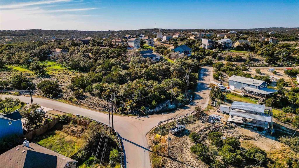 10722 Lake Park Dr, Dripping Springs, TX 78620