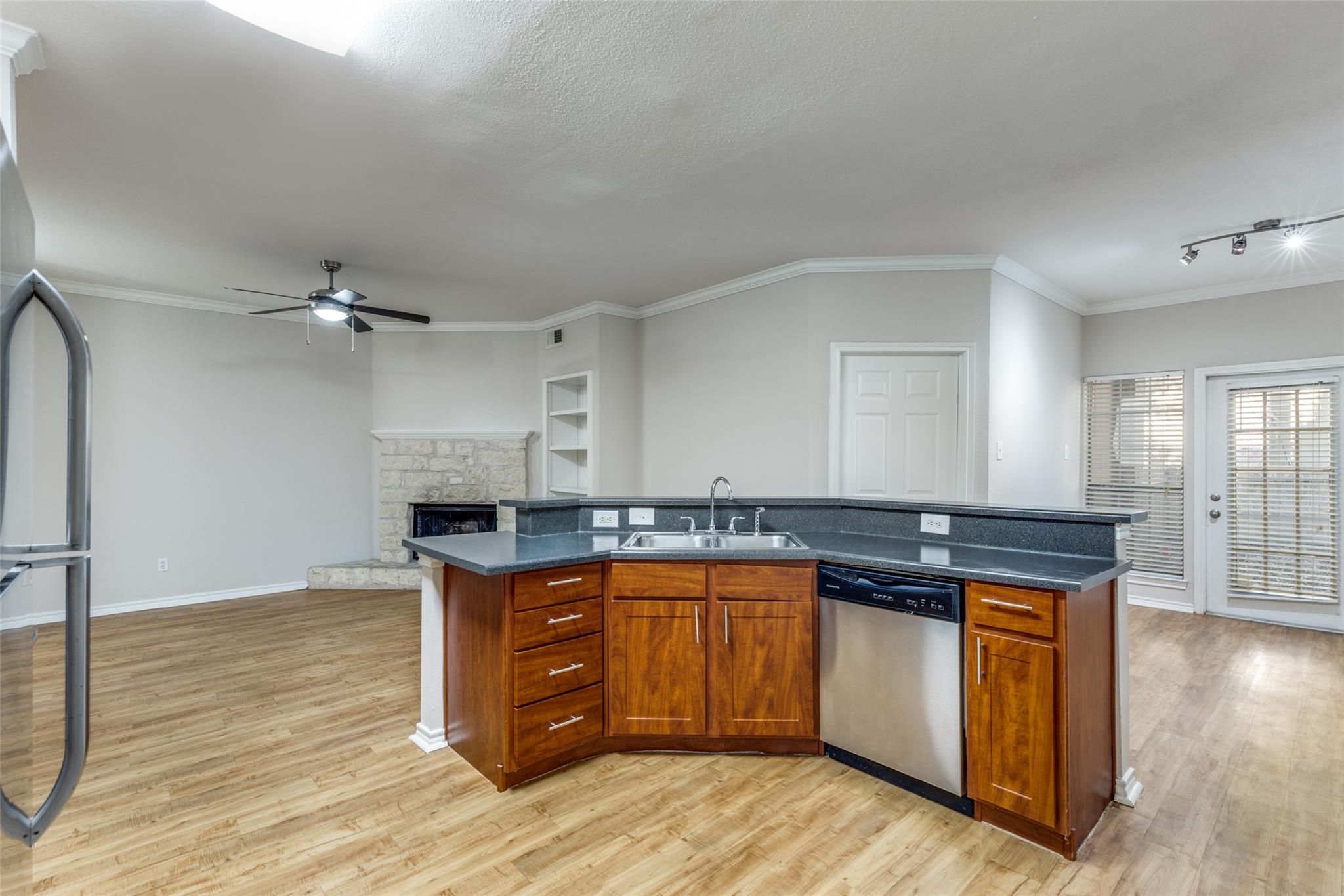 6804 N Capital Of Texas Highway # 214, Austin, TX 78731