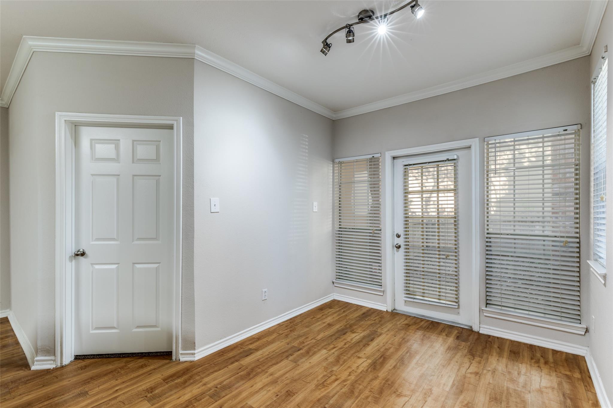 6804 N Capital Of Texas Highway # 214, Austin, TX 78731