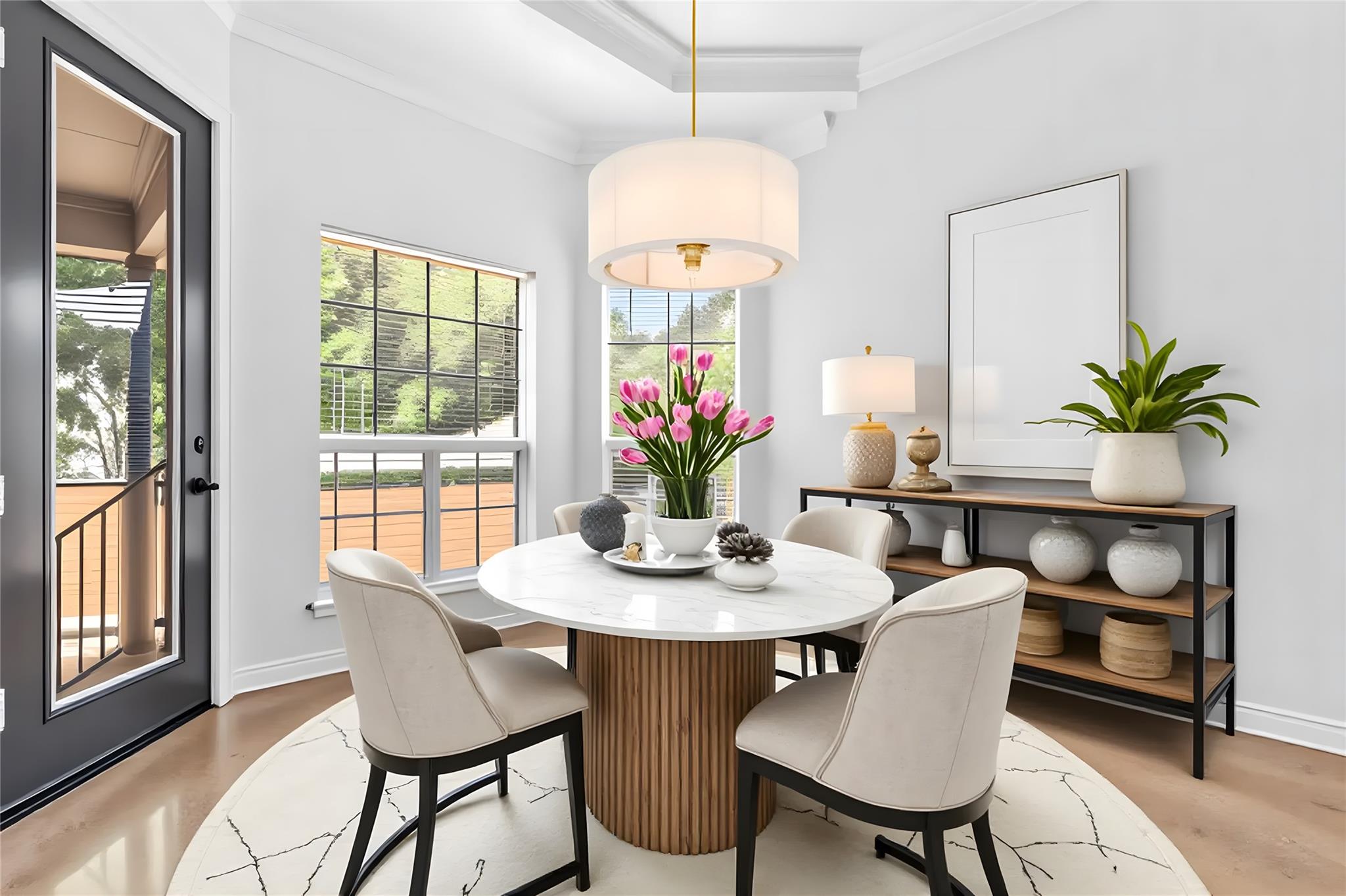 511 Duck Lake Dr, Lakeway, TX 78734