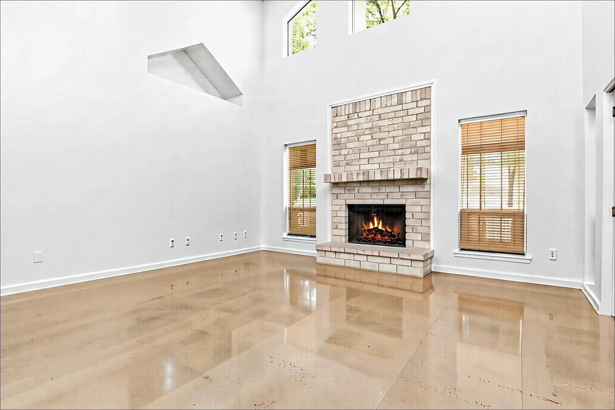 511 Duck Lake Dr, Lakeway, TX 78734