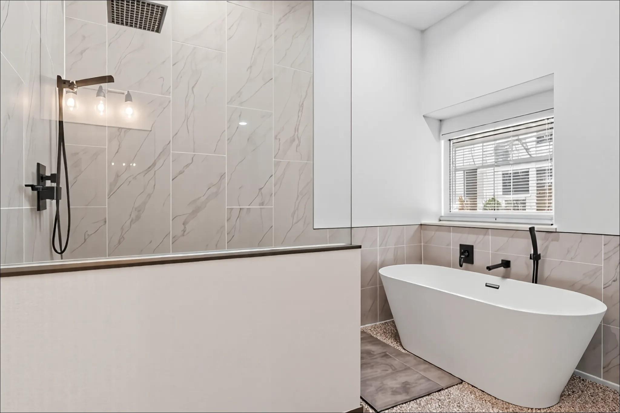 511 Duck Lake Dr, Lakeway, TX 78734