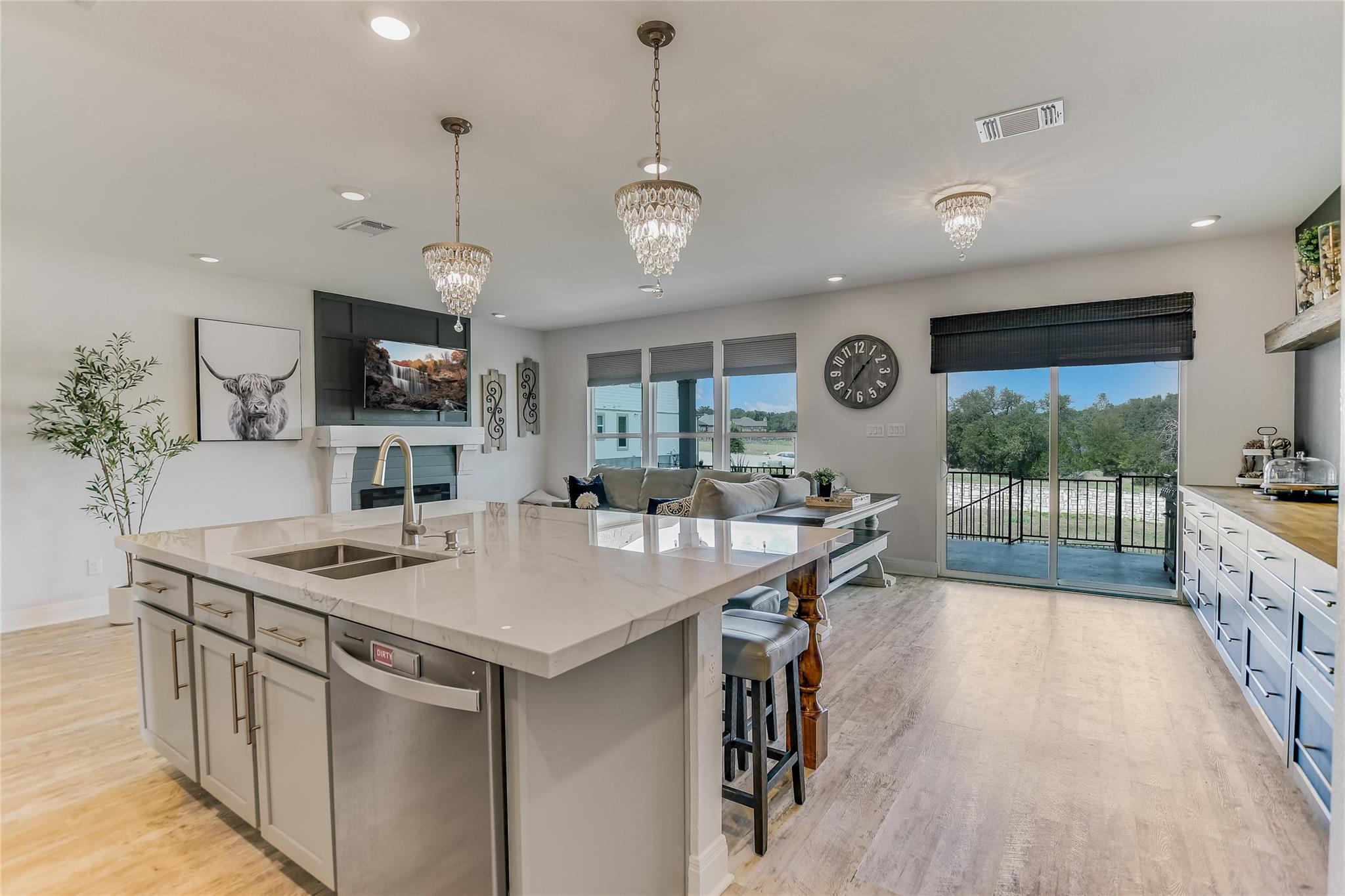 109 Kyndals Meadow Cv, Georgetown, TX 78628