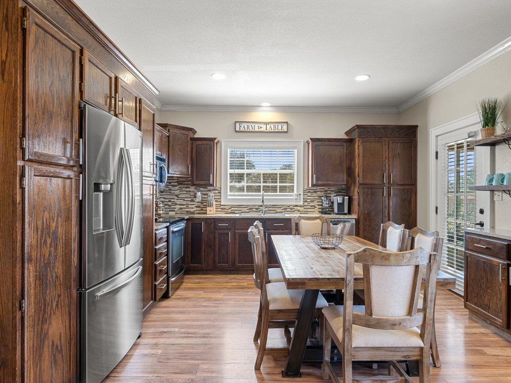 811 County Road 130 Rd, Burnet, TX 78611