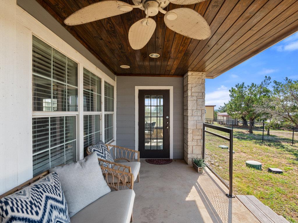 811 County Road 130 Rd, Burnet, TX 78611