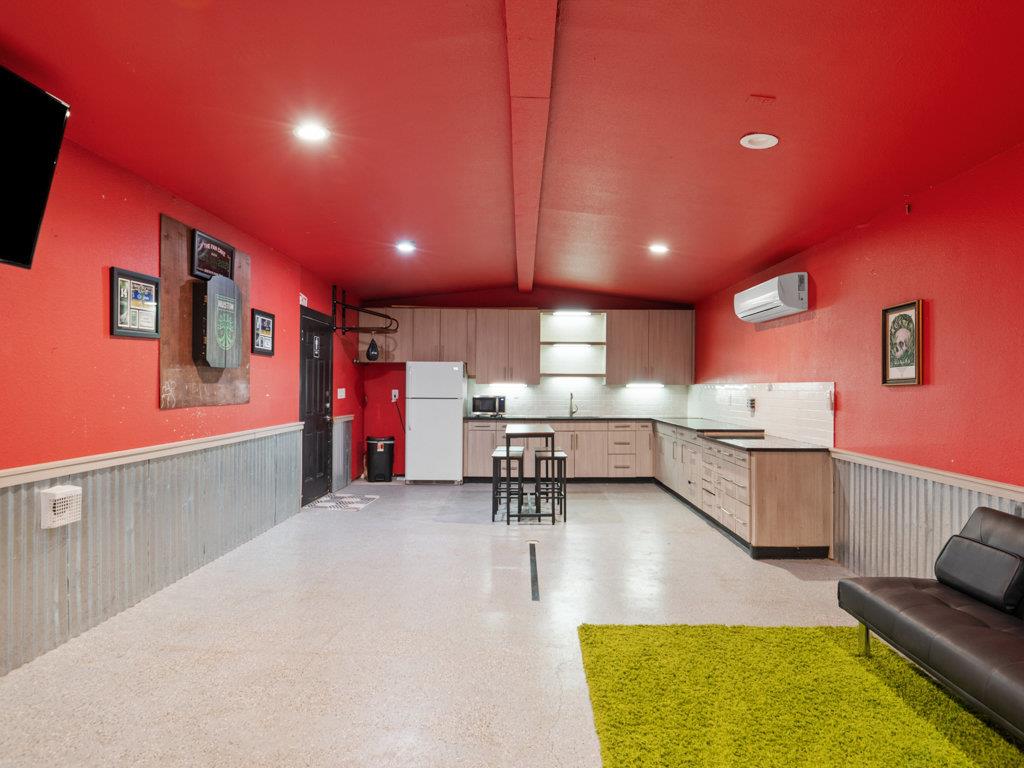 811 County Road 130 Rd, Burnet, TX 78611