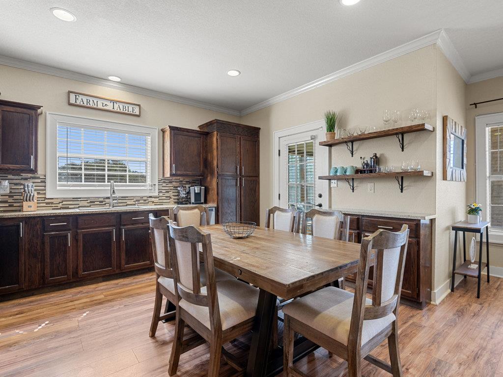 811 County Road 130 Rd, Burnet, TX 78611