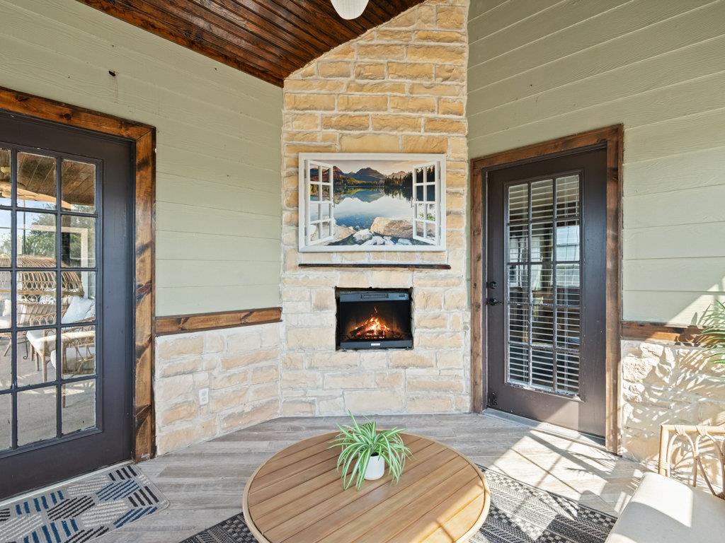 811 County Road 130 Rd, Burnet, TX 78611