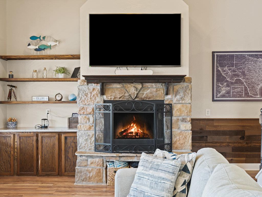 811 County Road 130 Rd, Burnet, TX 78611