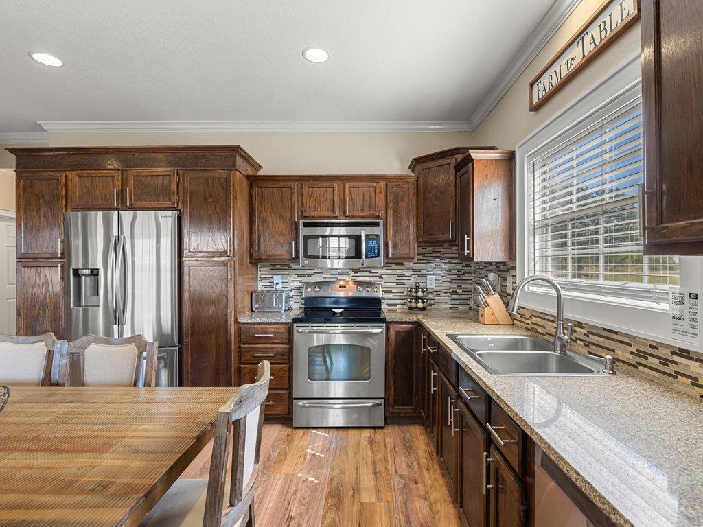 811 County Road 130 Rd, Burnet, TX 78611