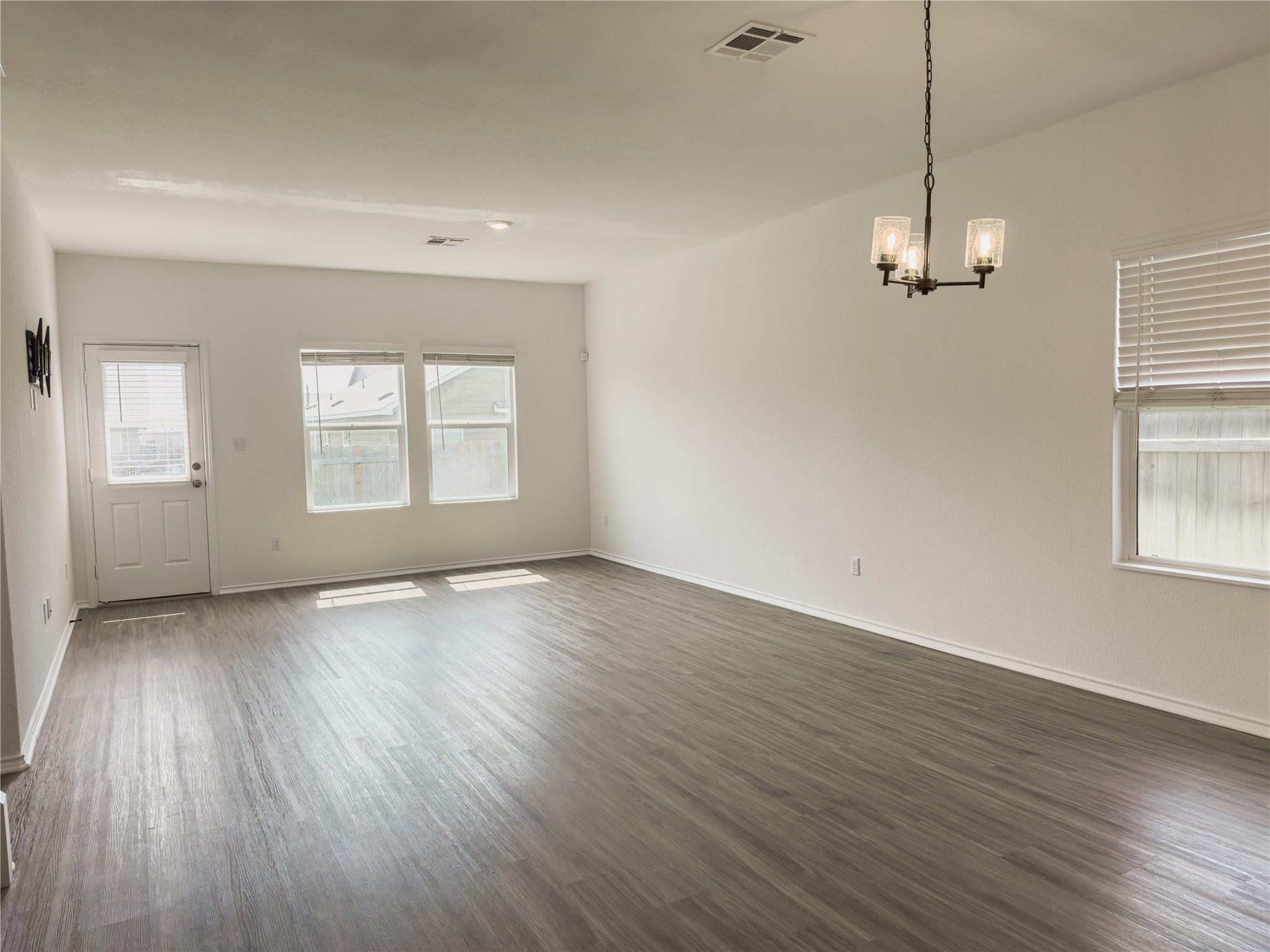 14007 Tordillo Dr, Elgin, TX 78621