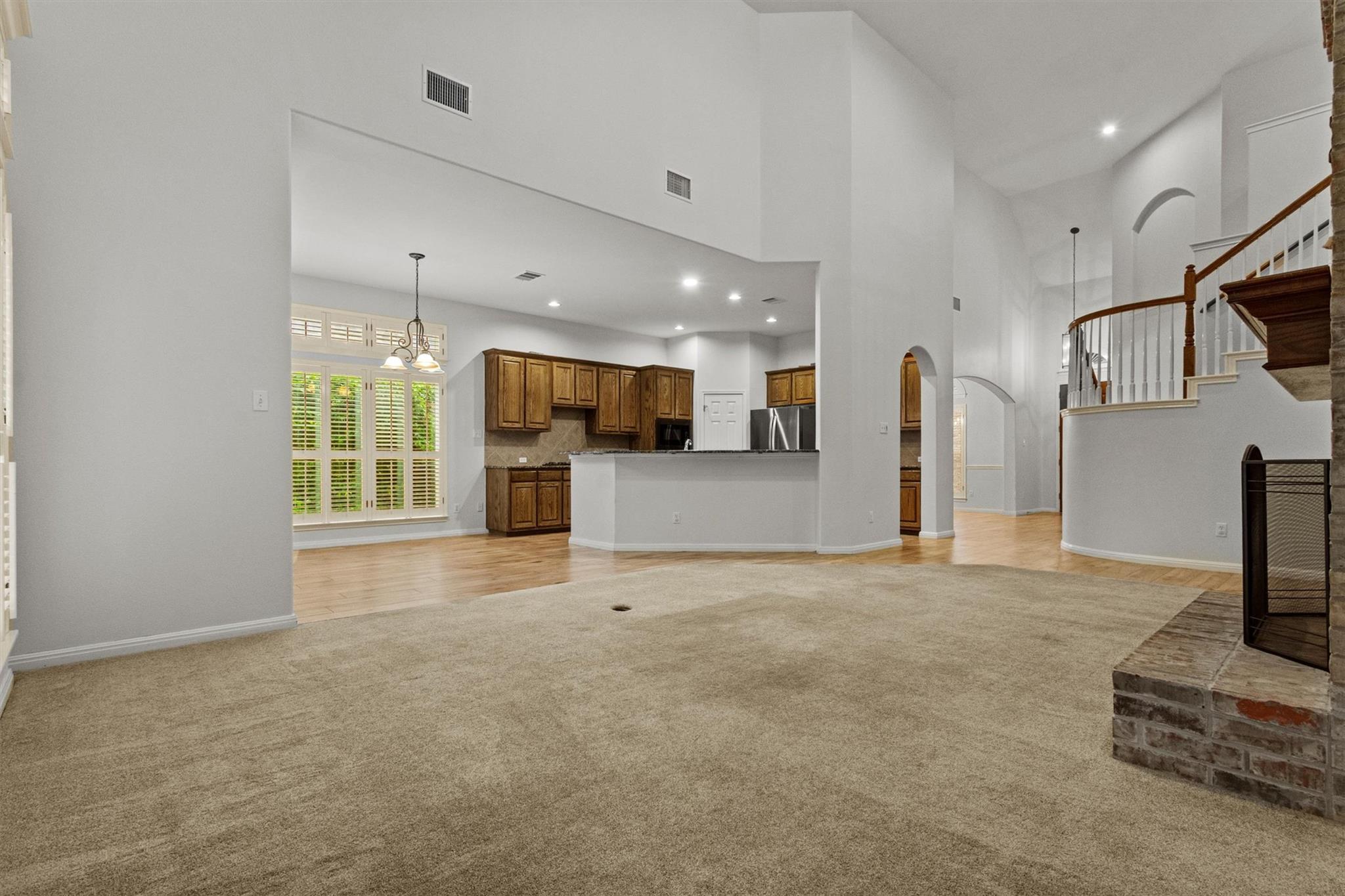 3820 Lagoona Dr, Round Rock, TX 78681