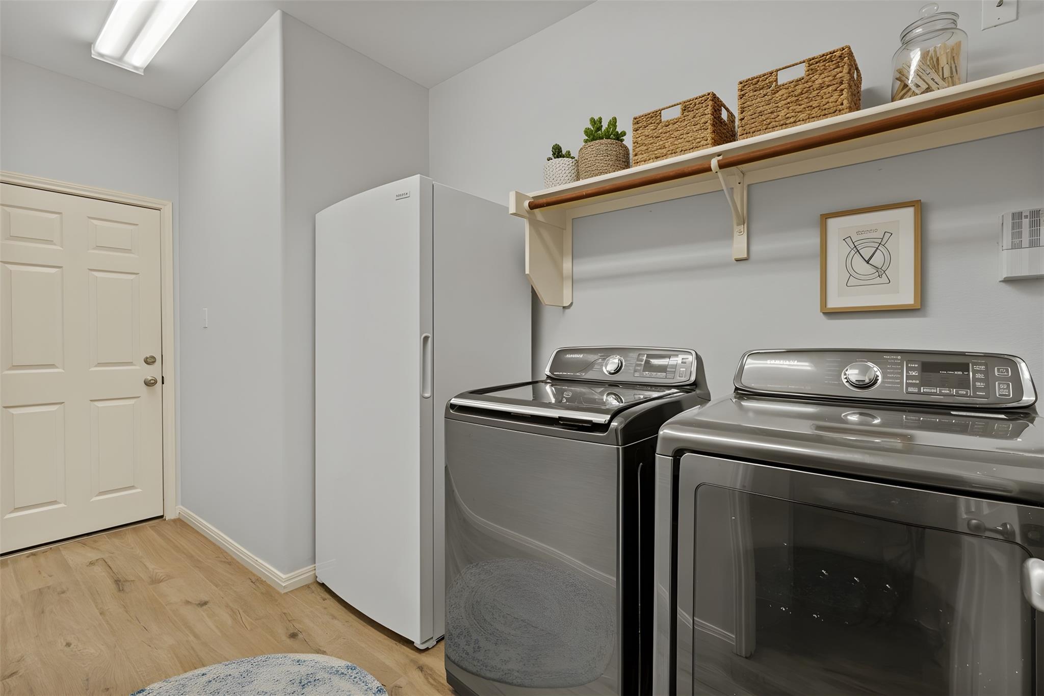 3820 Lagoona Dr, Round Rock, TX 78681